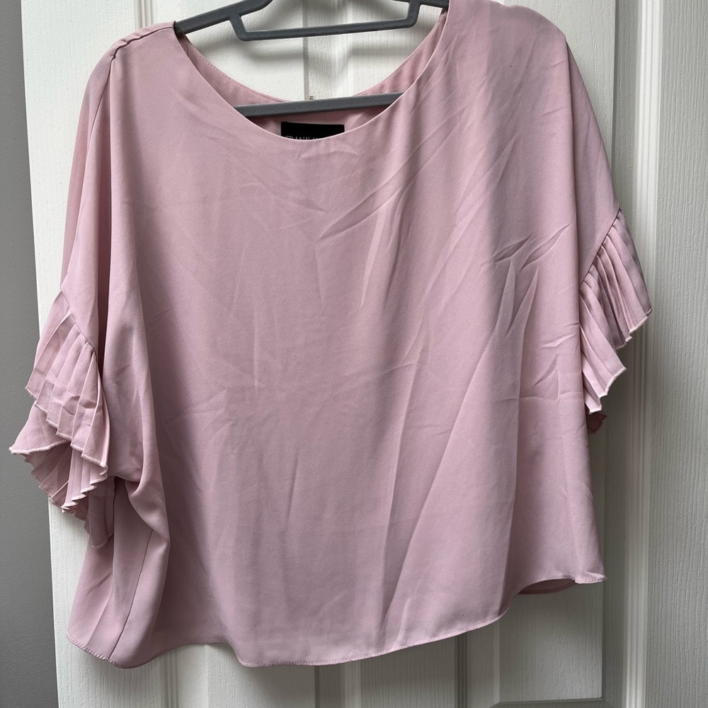Frank Lyman Design Pink Flutter Sleeve Blouse